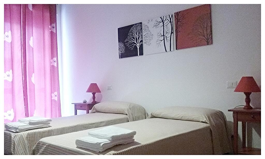 Flamingo B&B Cagliari Pokój zdjęcie