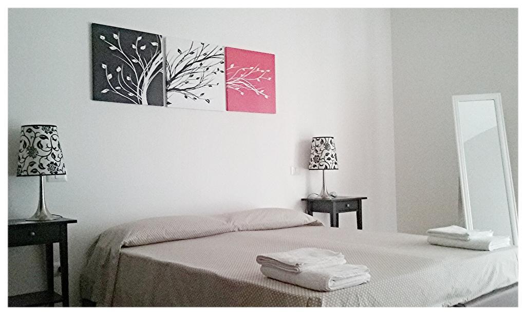 Flamingo B&B Cagliari Pokój zdjęcie