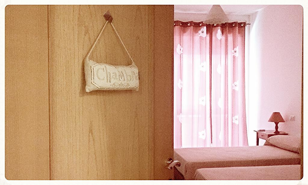 Flamingo B&B Cagliari Pokój zdjęcie